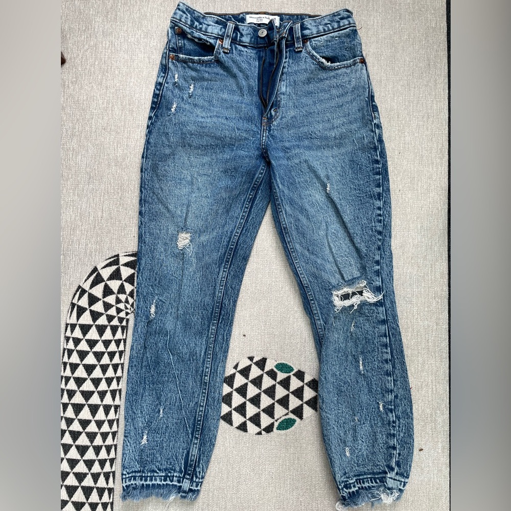 High-rise Abercrombie jeans